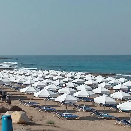 Danaos * Paphos