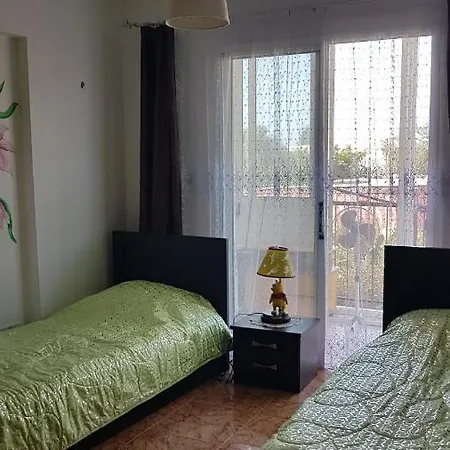 Danaos Apartament *